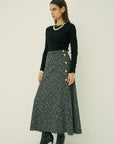 MONOTONE CHECK TWEED LONG SKIRT