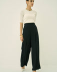 BACK SATIN W-TUCK PANTS