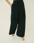 BACK SATIN W-TUCK PANTS