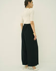 BACK SATIN W-TUCK PANTS