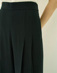 BACK SATIN W-TUCK PANTS