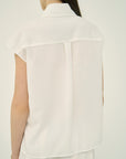TRIACETATE - (D). SLEEVELESS BLOUSE