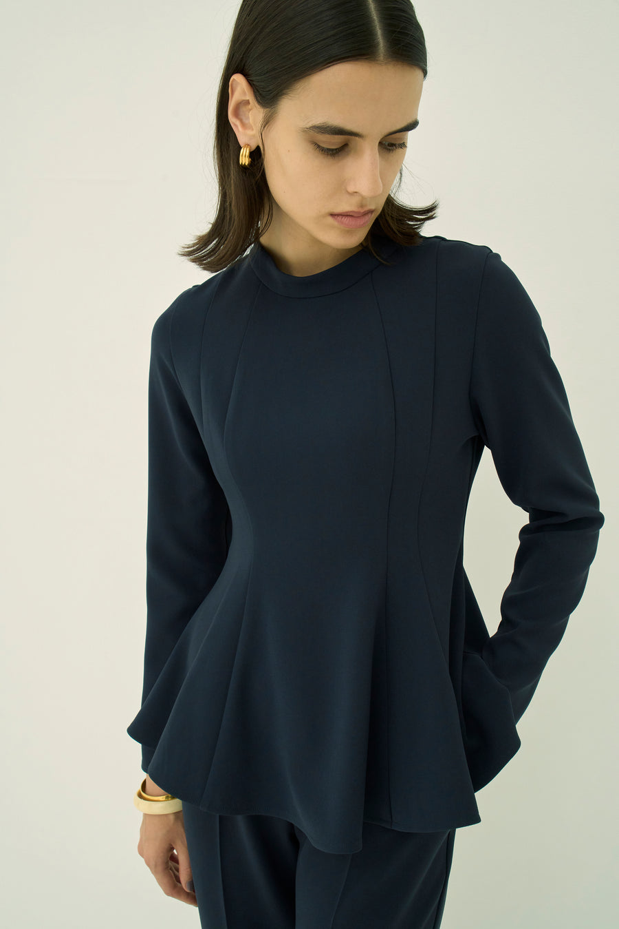 TRIACETATE-(H) STAND COLLAR FLARED BLOUSE