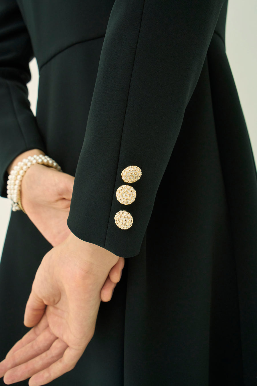 TRIACETATE-(H) BIG COLLAR DRESS