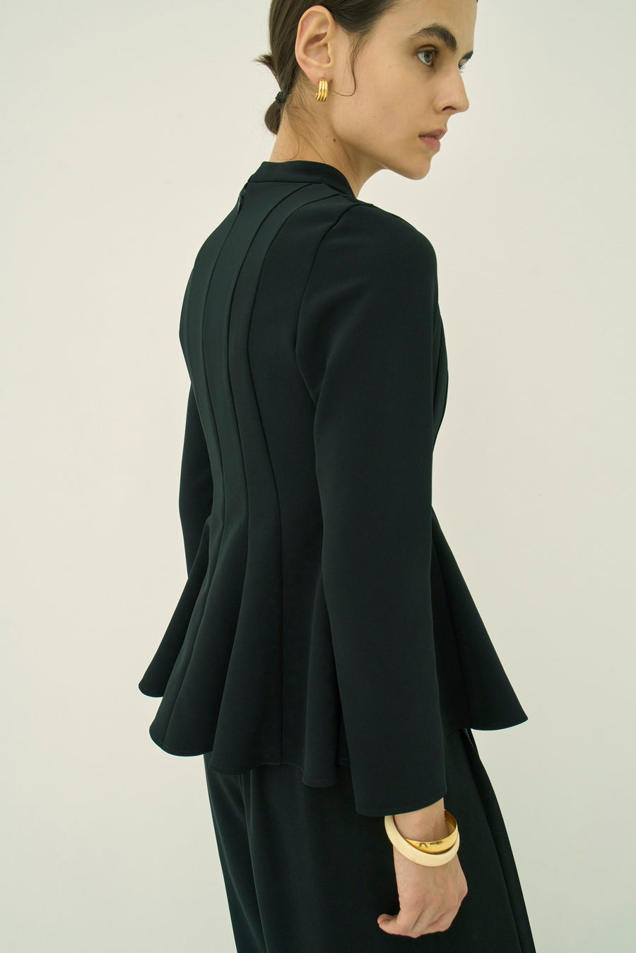 TRIACETATE-(H) STAND COLLAR FLARED BLOUSE