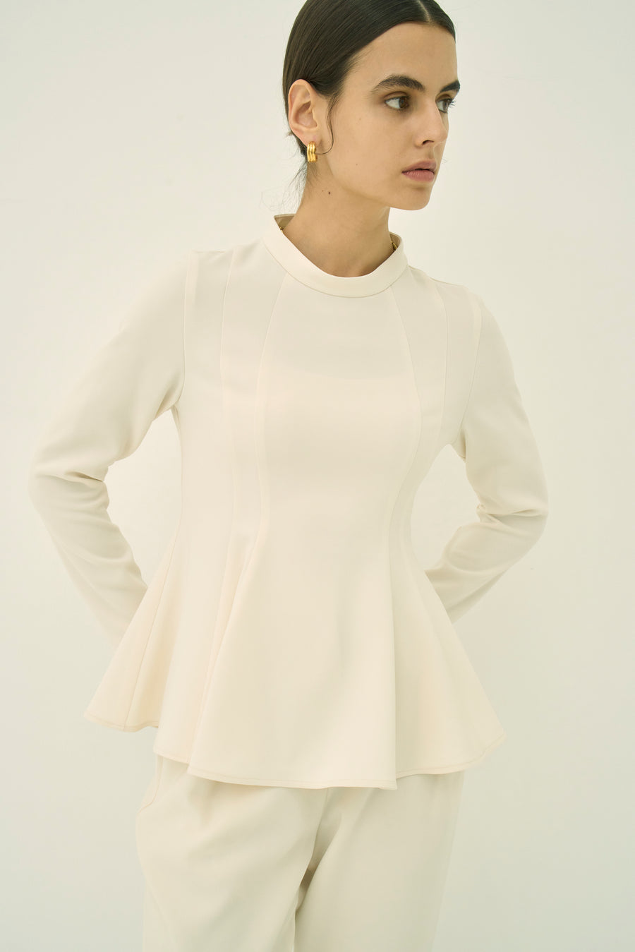 TRIACETATE-(H) STAND COLLAR FLARED BLOUSE