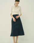 VOLUME SLIT FLARE SKIRT
