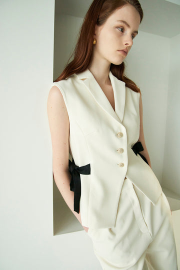 TRIACETATE-(H) SLEEVELESS RIBBON JACKET